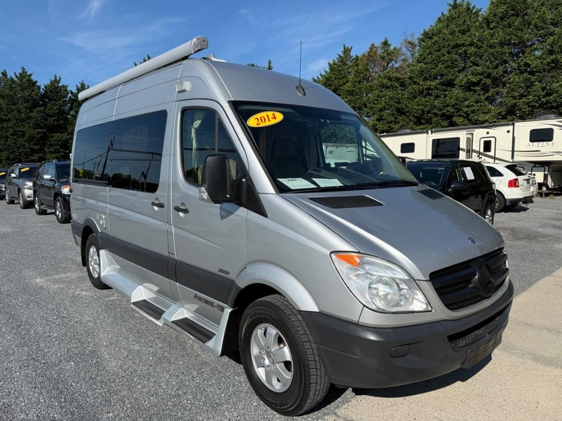 Mercedes-Benz Sprinter Cargo Vans Vehicle Image 02