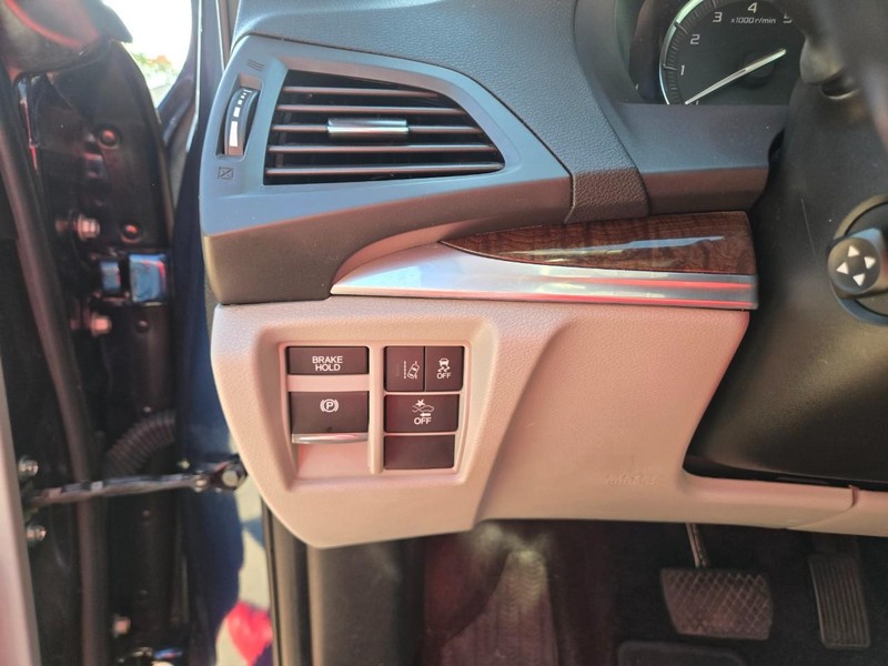 Acura MDX Vehicle Image 04