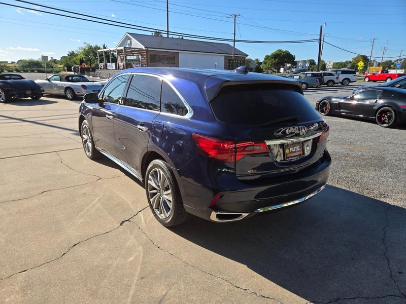 Acura MDX Vehicle Image 13