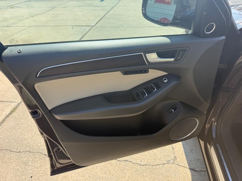 Audi Q5 Vehicle Image 05