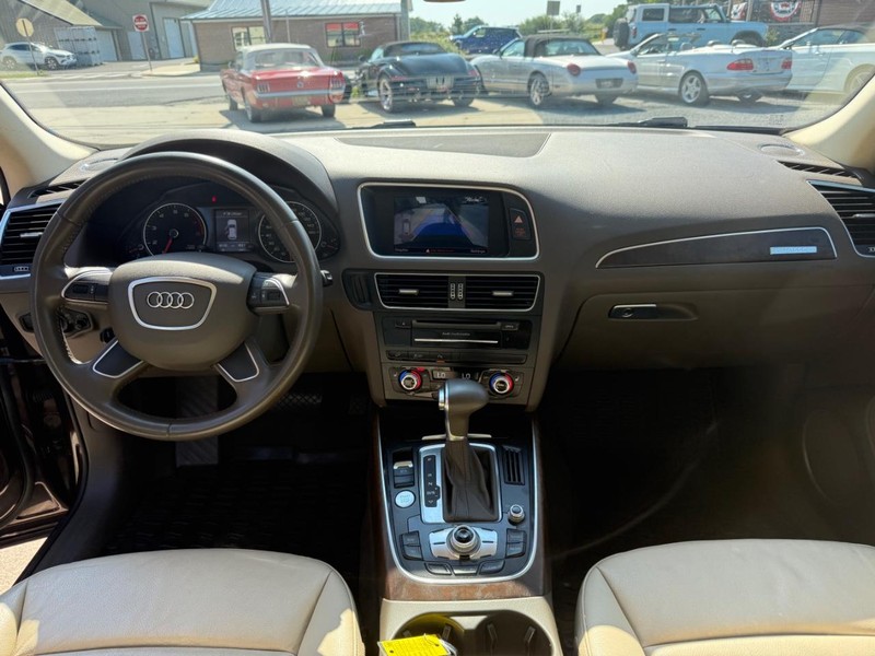 Audi Q5 Vehicle Image 14