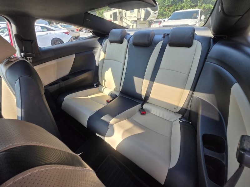 Honda Civic Coupe Vehicle Image 07