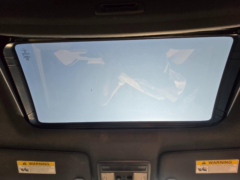 Honda Civic Coupe Vehicle Image 13