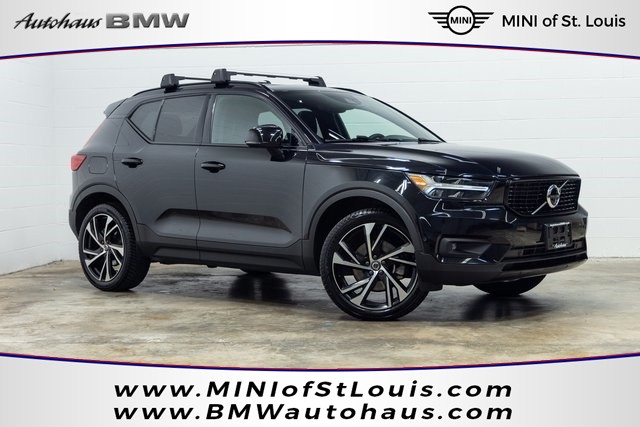 2022 Volvo XC40 R-Design at Autohaus BMW in St. Louis MO