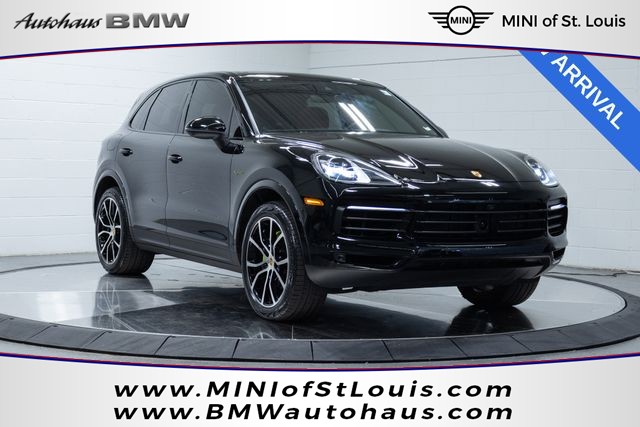 2023 Porsche Cayenne E-Hybrid AWD