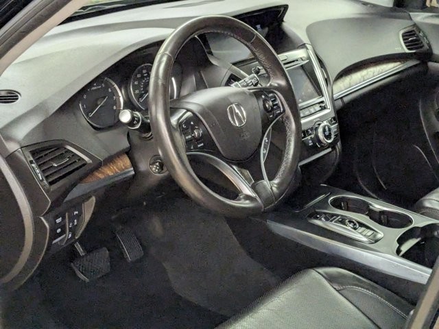 Acura MDX Vehicle Full-screen Gallery Image 10