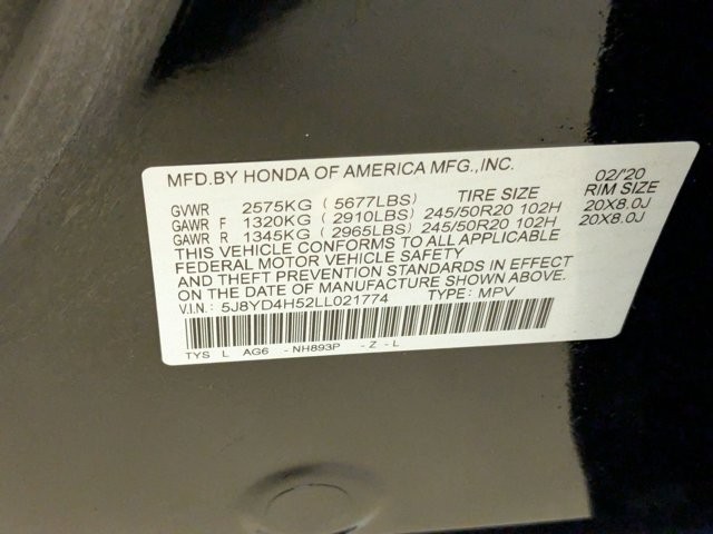 Acura MDX Vehicle Full-screen Gallery Image 28