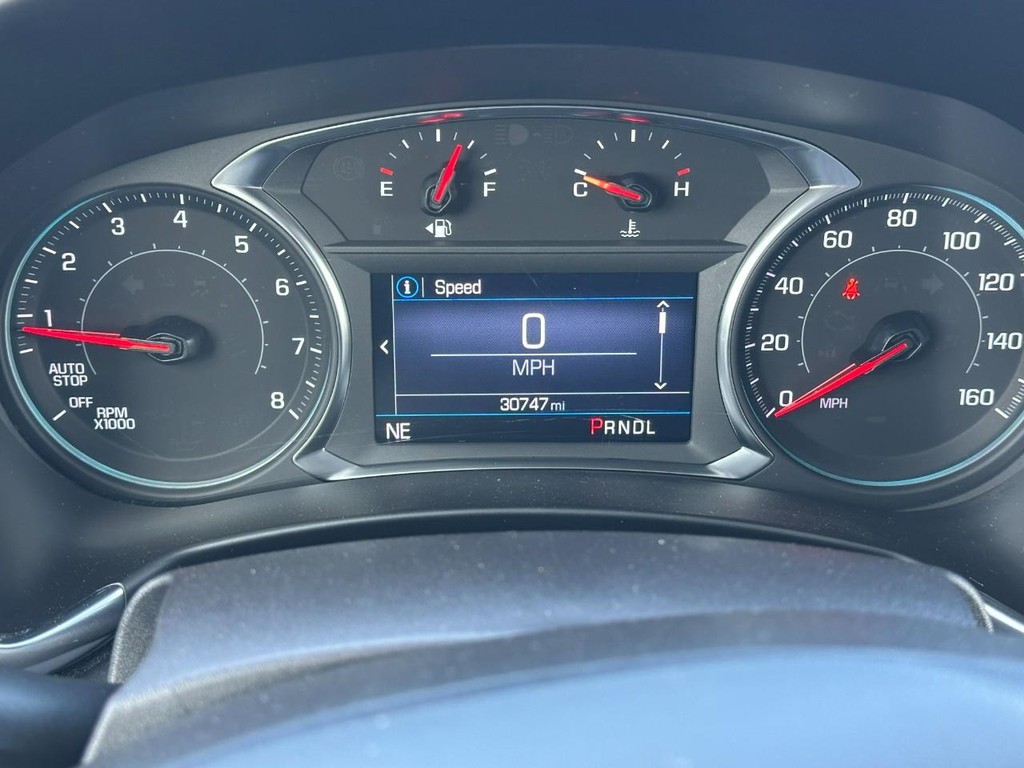 Chevrolet Equinox Vehicle Full-screen Gallery Image 21