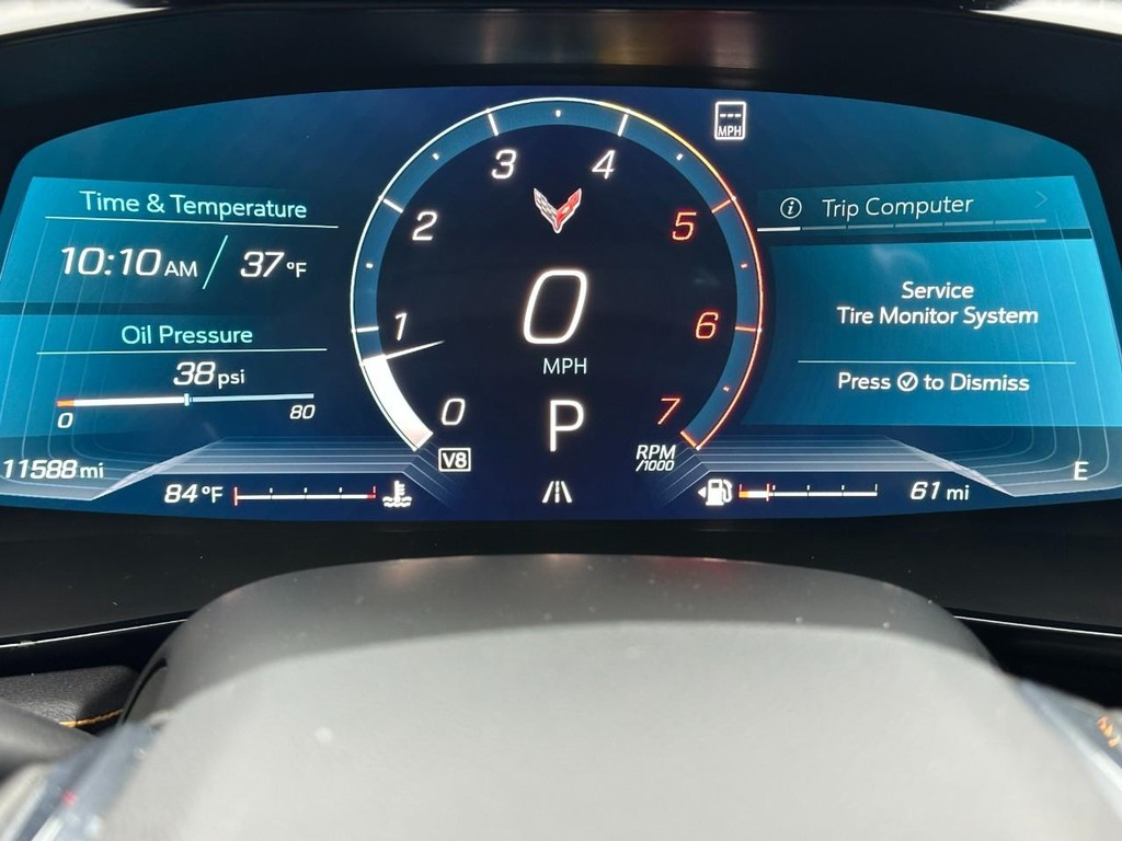 Chevrolet Corvette Vehicle Full-screen Gallery Image 21