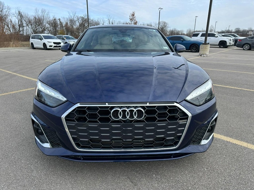 Audi A5 Sportback Vehicle Full-screen Gallery Image 08