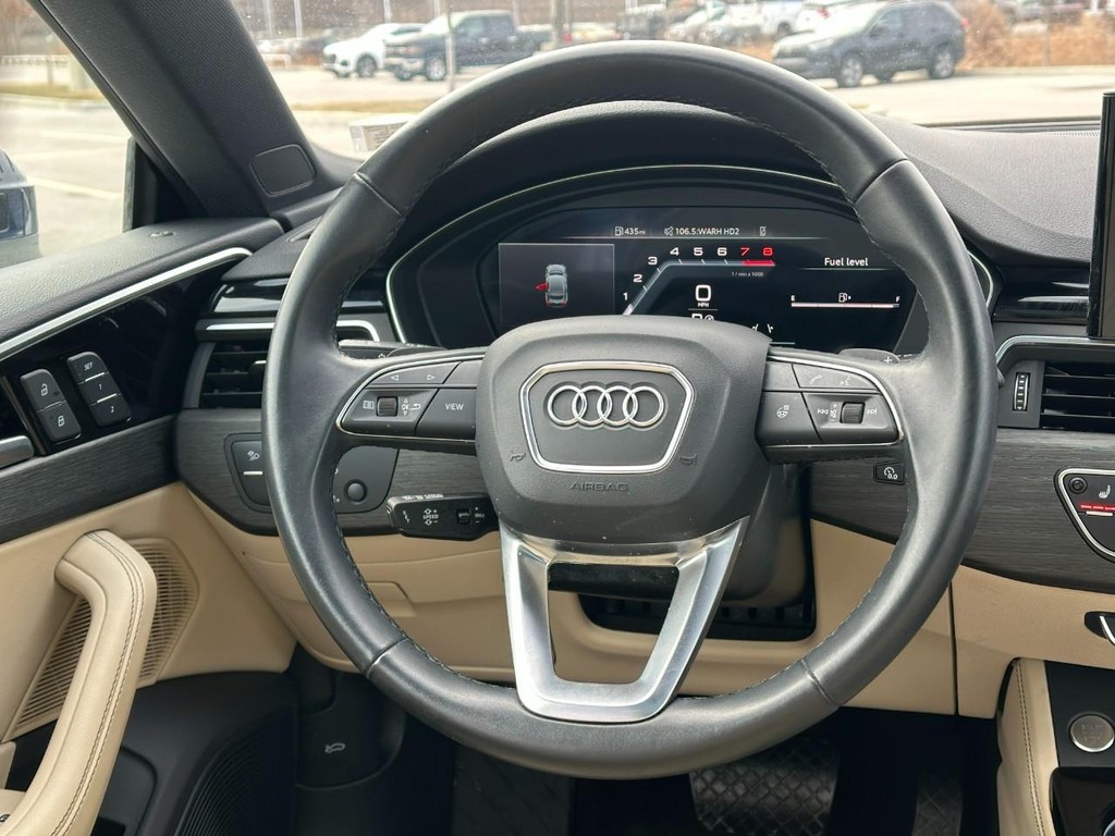 Audi A5 Sportback Vehicle Full-screen Gallery Image 12