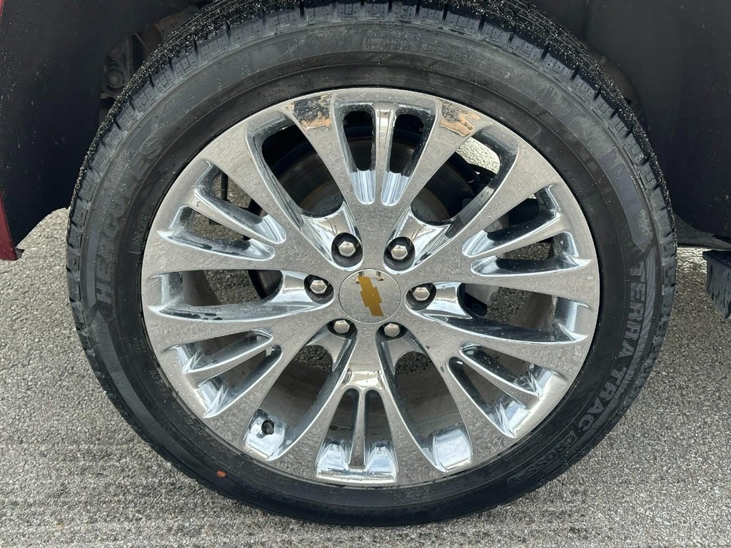 Chevrolet Tahoe Vehicle Full-screen Gallery Image 06