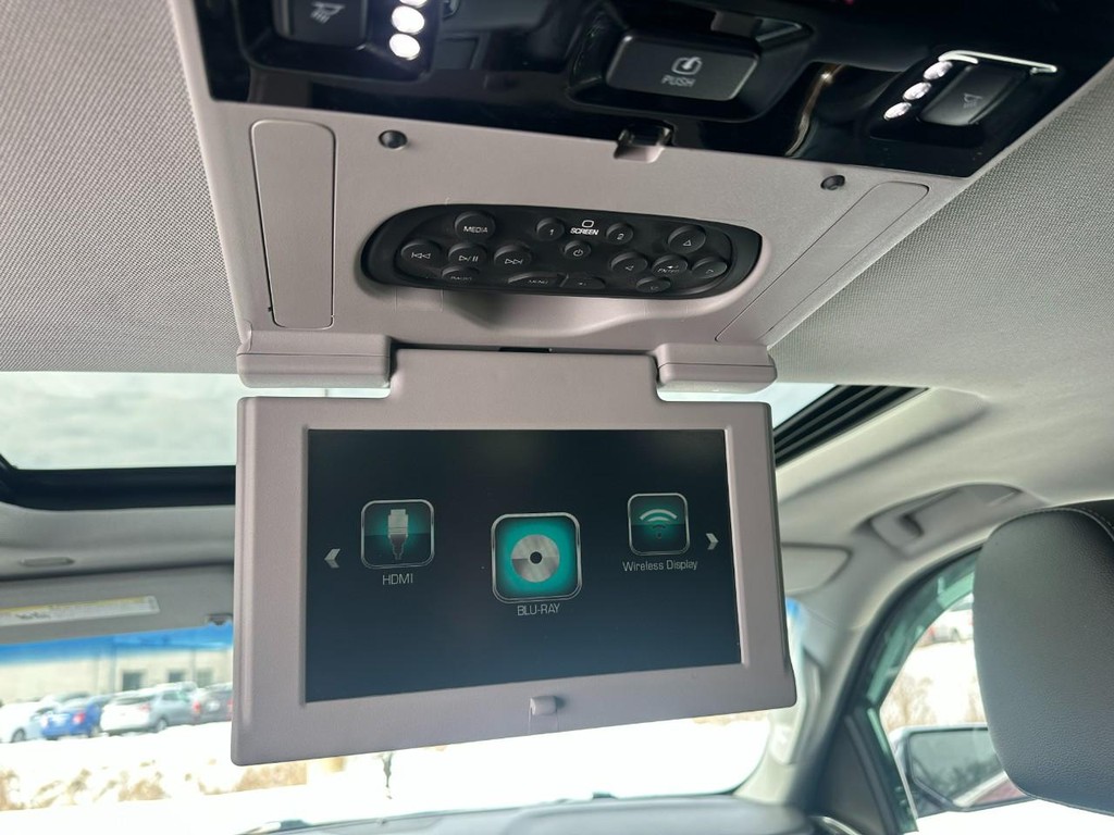 Chevrolet Tahoe Vehicle Full-screen Gallery Image 13