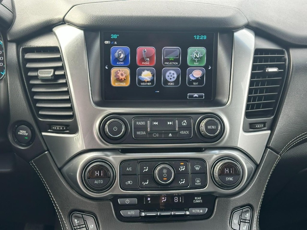 Chevrolet Tahoe Vehicle Full-screen Gallery Image 17