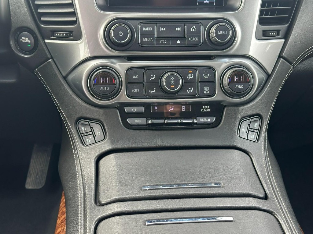 Chevrolet Tahoe Vehicle Full-screen Gallery Image 18