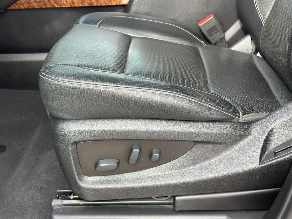 Chevrolet Tahoe Vehicle Full-screen Gallery Image 22