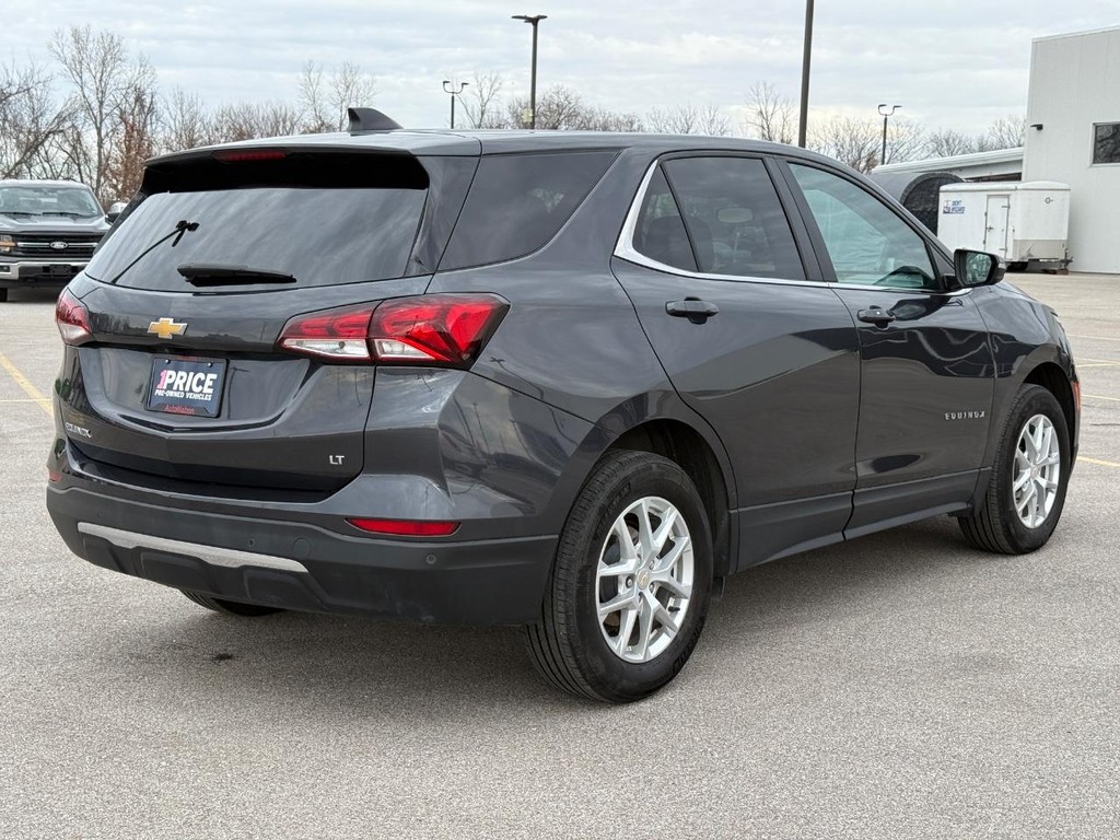 Chevrolet Equinox Vehicle Full-screen Gallery Image 05