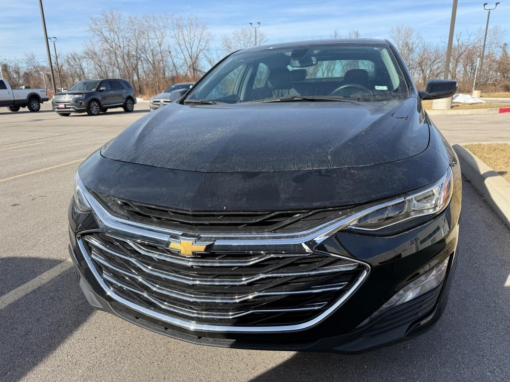 Chevrolet Malibu Vehicle Full-screen Gallery Image 08