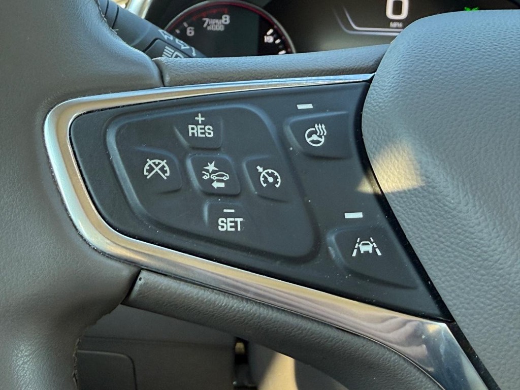 Chevrolet Malibu Vehicle Full-screen Gallery Image 13