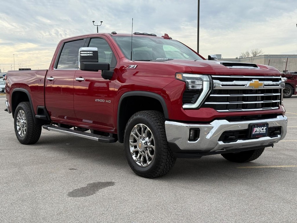 Chevrolet Silverado 2500HD Vehicle Full-screen Gallery Image 09