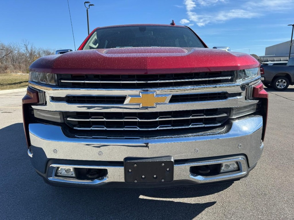 Chevrolet Silverado 1500 Vehicle Full-screen Gallery Image 09