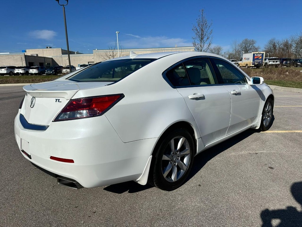 Acura TL Vehicle Full-screen Gallery Image 06
