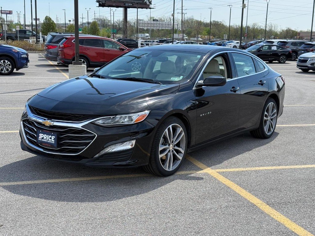 Chevrolet Malibu Vehicle Full-screen Gallery Image 01