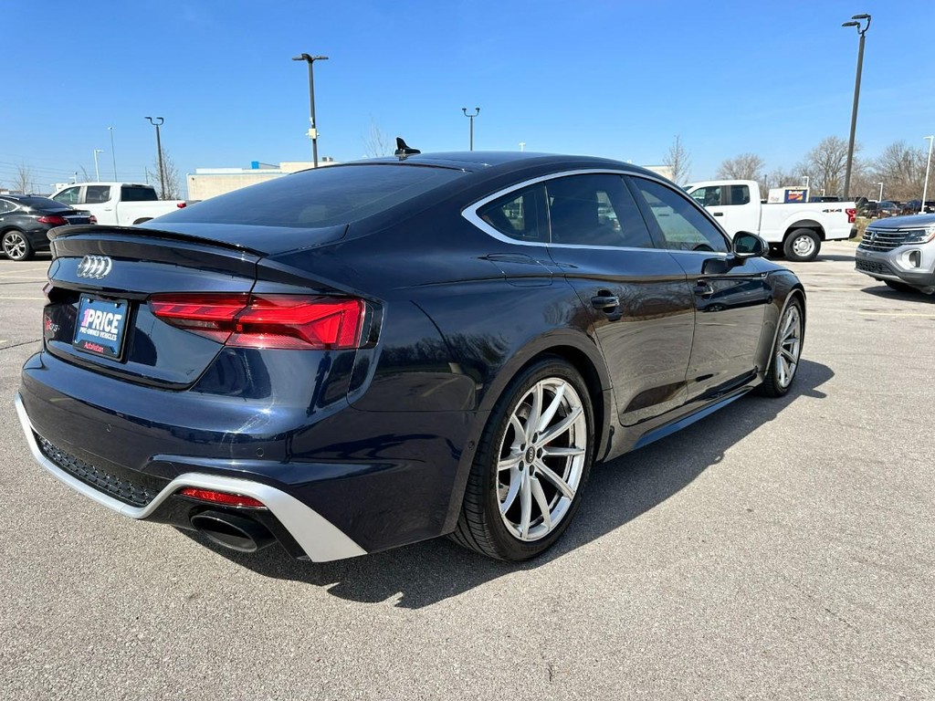 Audi RS 5 Sportback Vehicle Full-screen Gallery Image 07