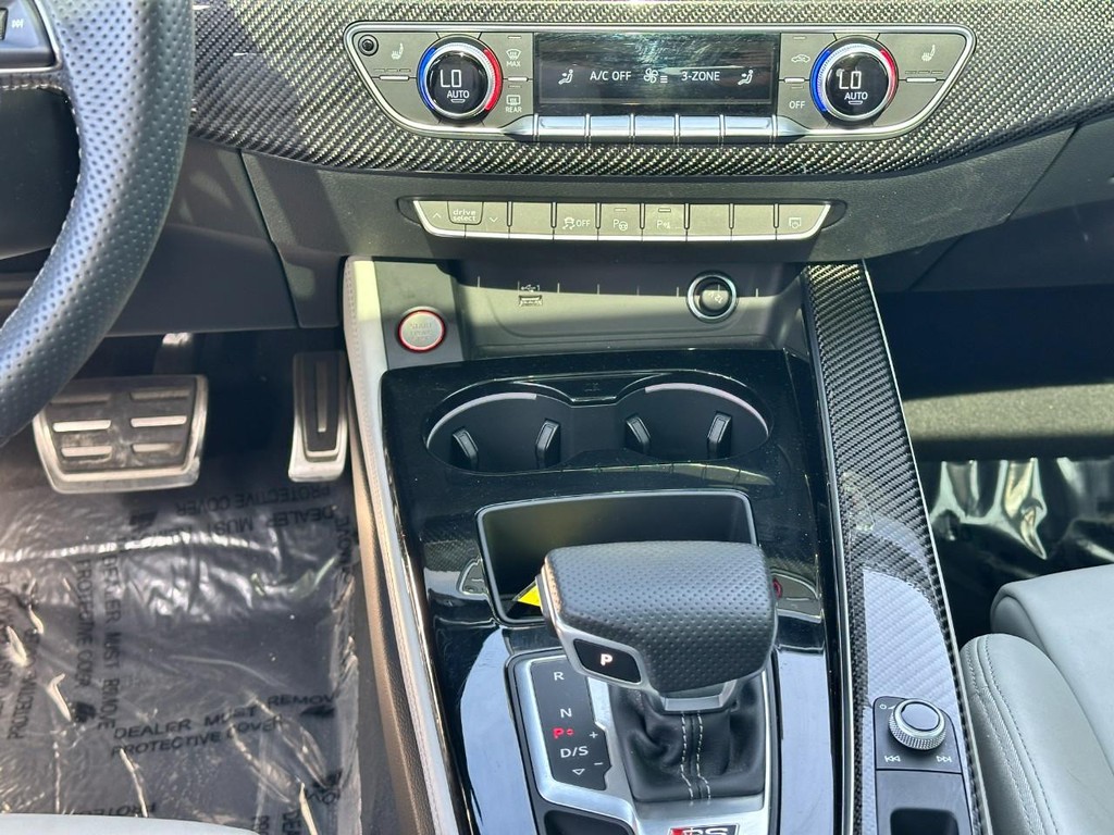 Audi RS 5 Sportback Vehicle Full-screen Gallery Image 15