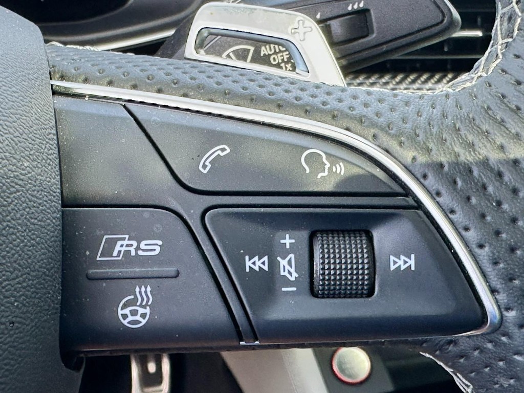 Audi RS 5 Sportback Vehicle Full-screen Gallery Image 20