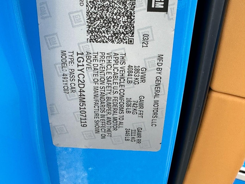 Chevrolet Corvette Vehicle Full-screen Gallery Image 26