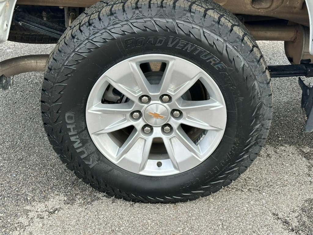 Chevrolet Silverado 1500 Vehicle Full-screen Gallery Image 07