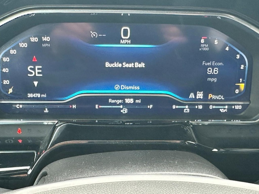 Chevrolet Silverado 1500 Vehicle Full-screen Gallery Image 20