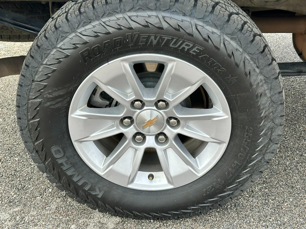 Chevrolet Silverado 1500 Vehicle Full-screen Gallery Image 07