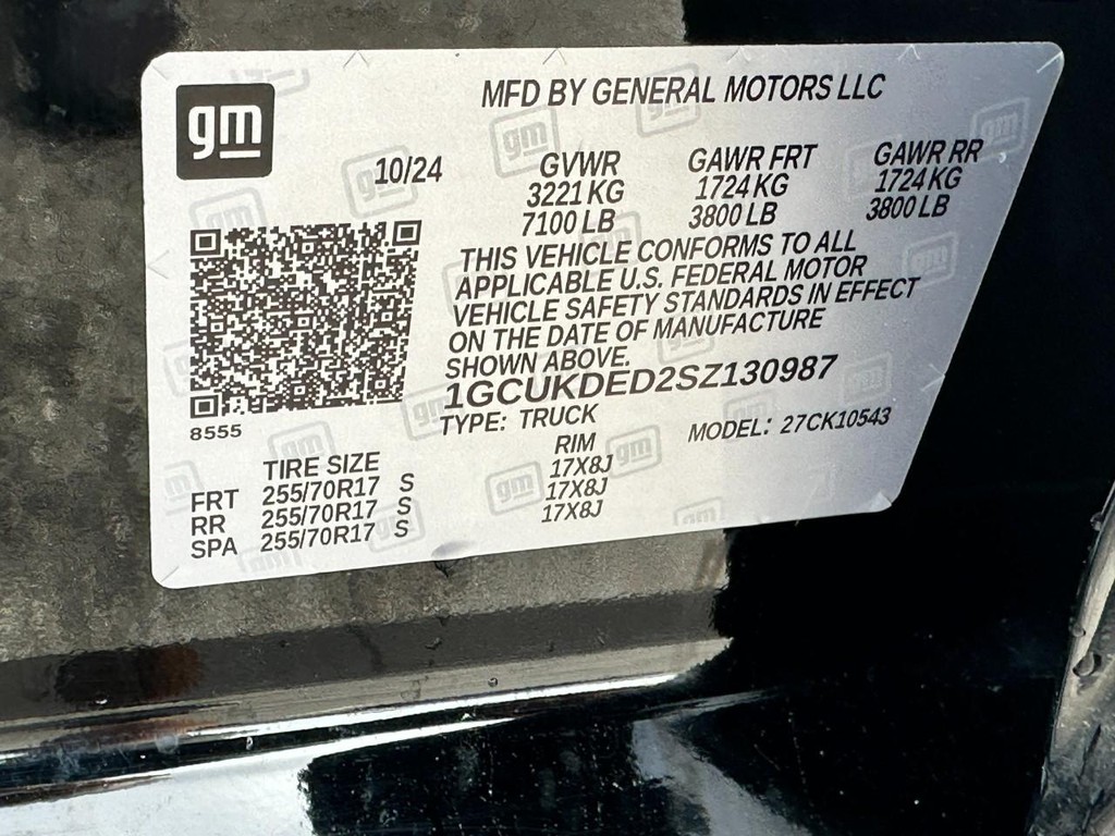 Chevrolet Silverado 1500 Vehicle Full-screen Gallery Image 23