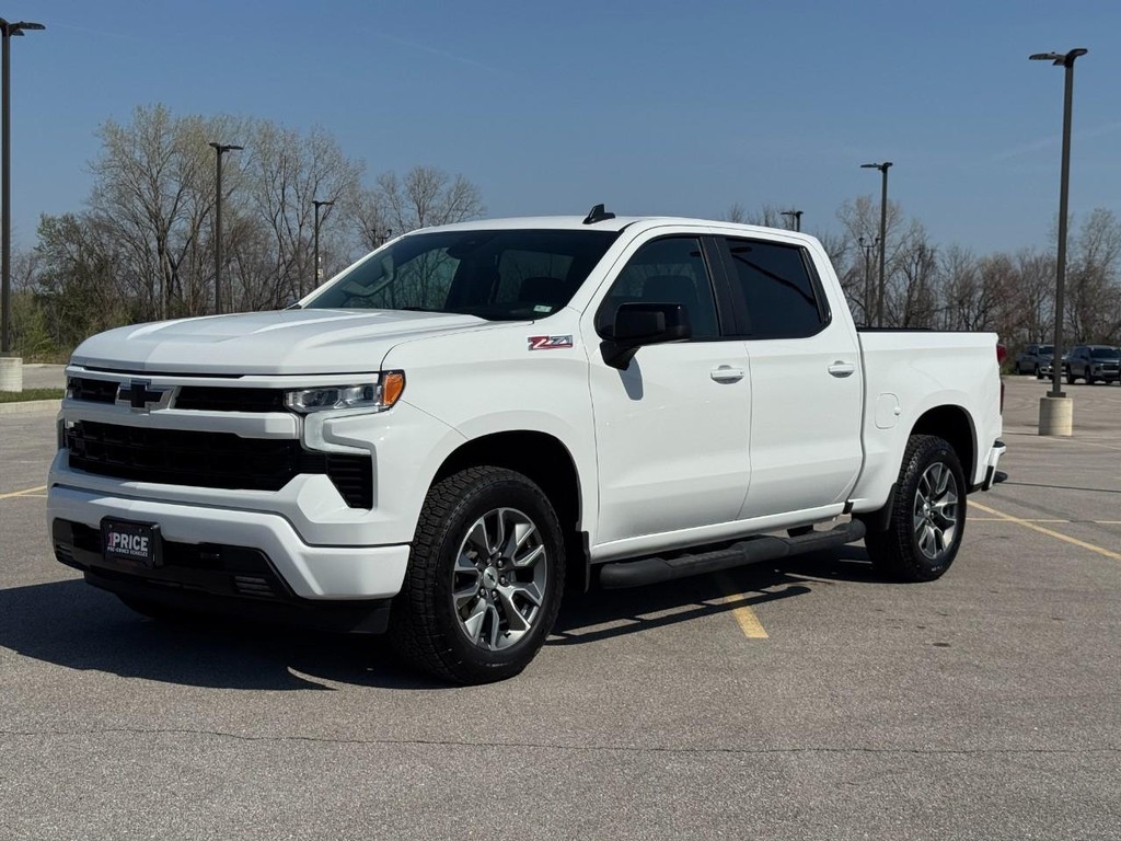 Chevrolet Silverado 1500 Vehicle Full-screen Gallery Image 01