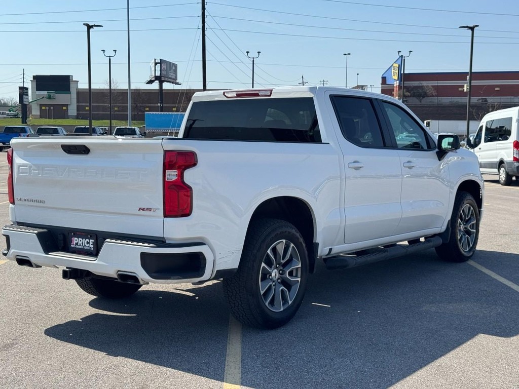 Chevrolet Silverado 1500 Vehicle Full-screen Gallery Image 06