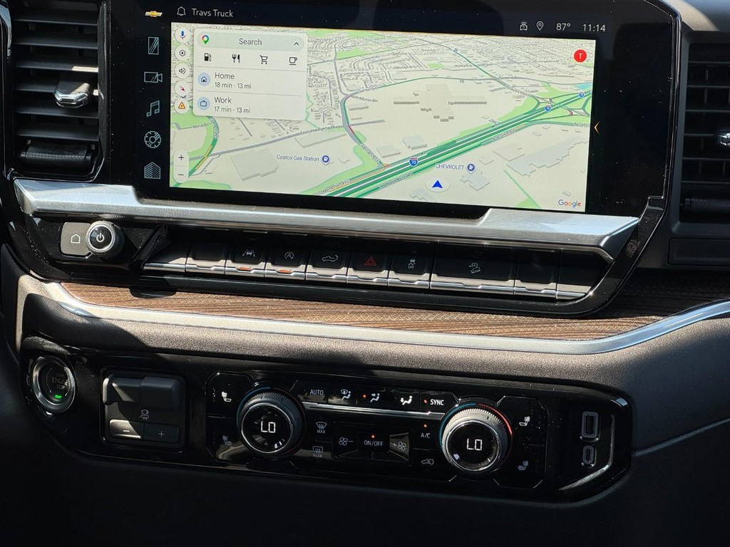 Chevrolet Silverado 1500 Vehicle Full-screen Gallery Image 13