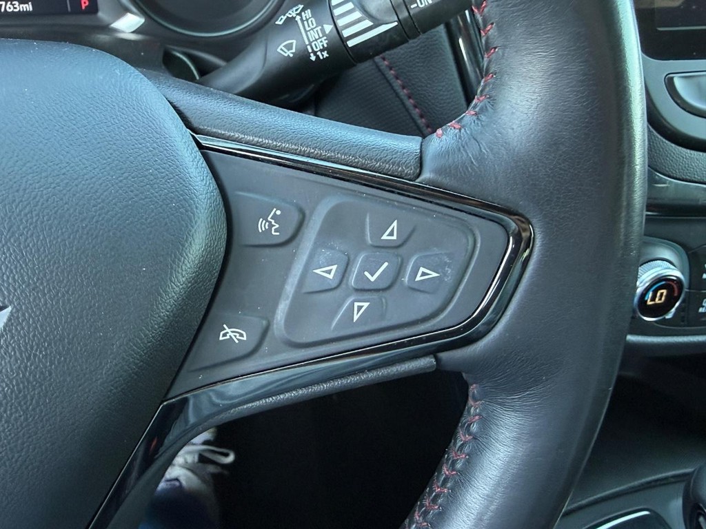 Chevrolet Equinox Vehicle Full-screen Gallery Image 20