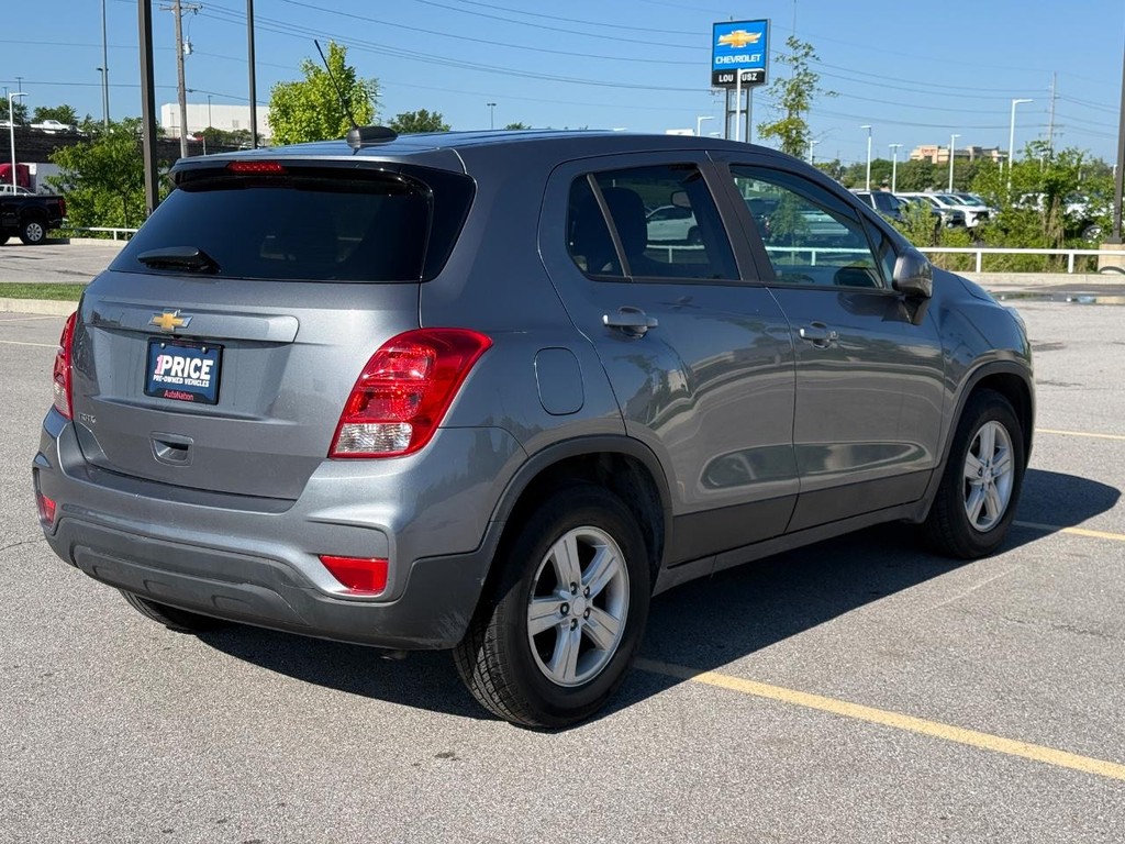 Chevrolet Trax Vehicle Full-screen Gallery Image 07