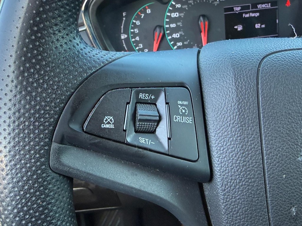 Chevrolet Trax Vehicle Full-screen Gallery Image 21