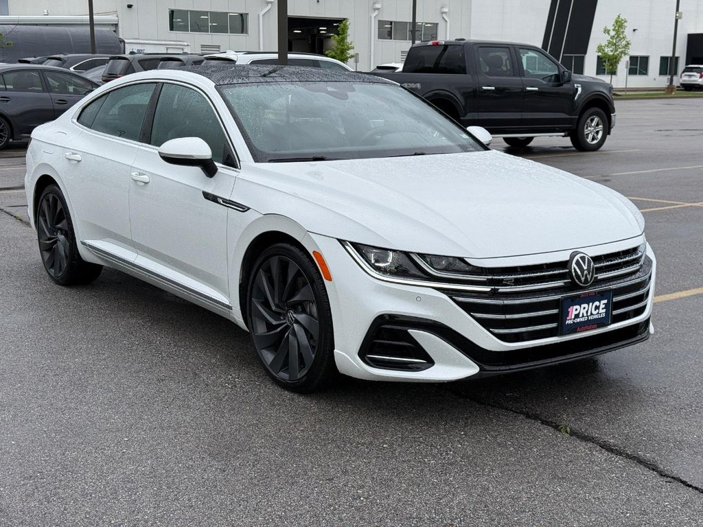 Volkswagen Arteon Vehicle Full-screen Gallery Image 08