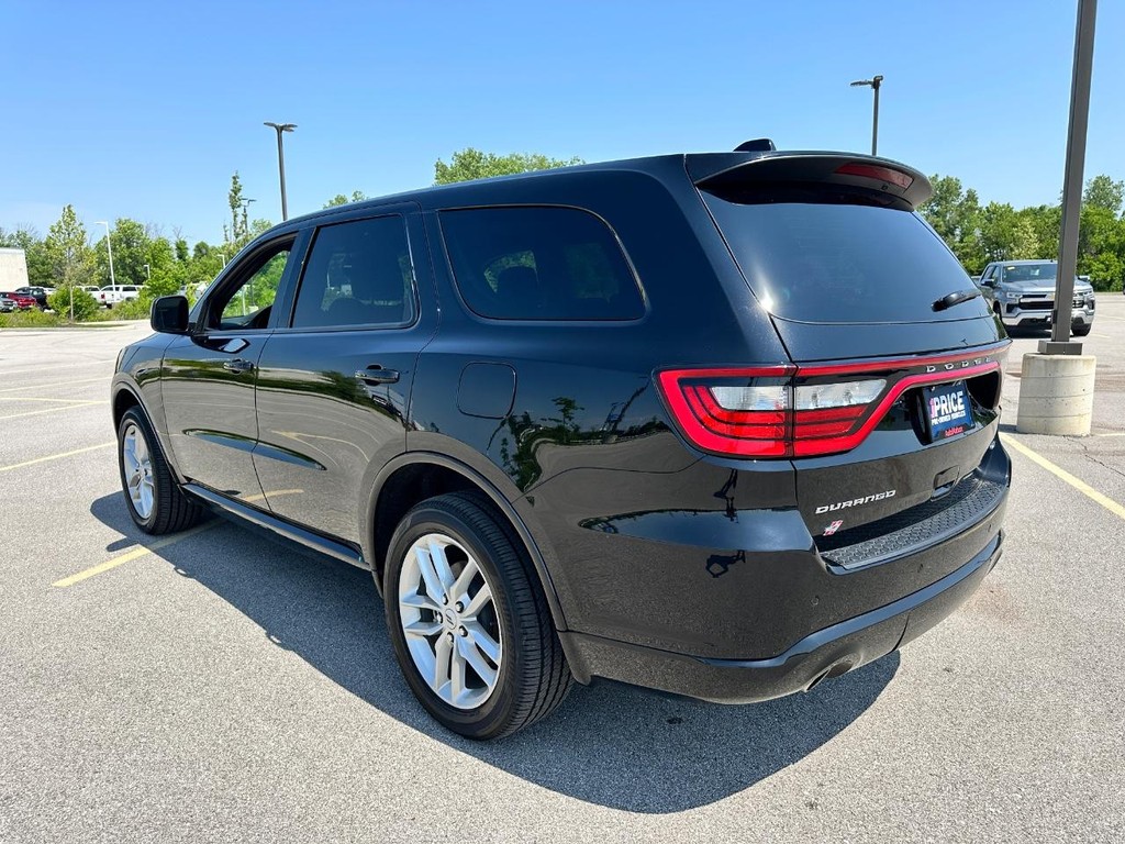 Dodge Durango Vehicle Full-screen Gallery Image 03