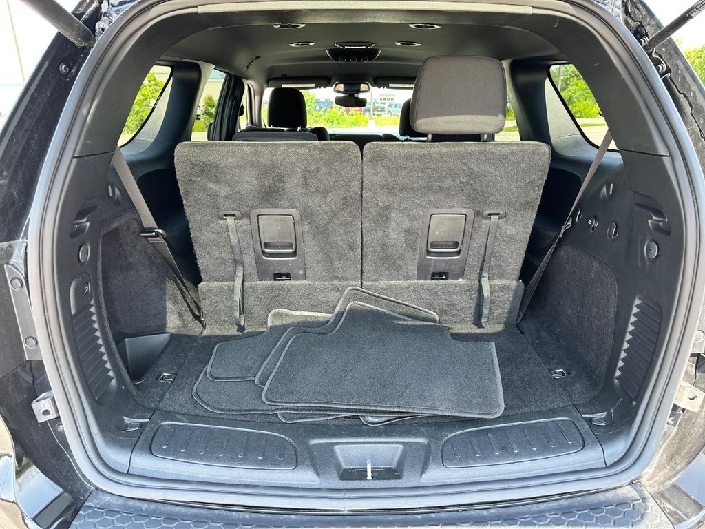 Dodge Durango Vehicle Full-screen Gallery Image 05
