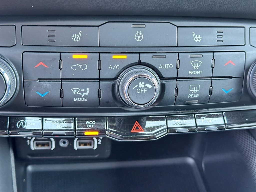 Dodge Durango Vehicle Full-screen Gallery Image 23