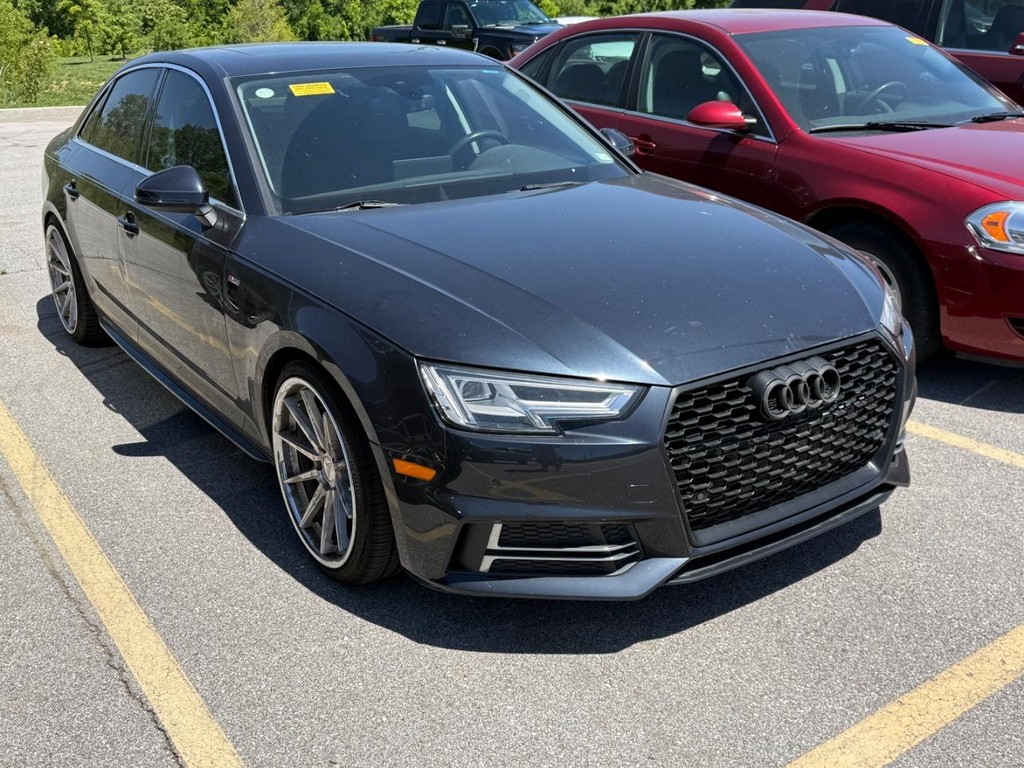 Audi A4 Vehicle Full-screen Gallery Image 03