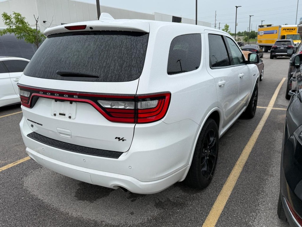 Dodge Durango Vehicle Full-screen Gallery Image 07