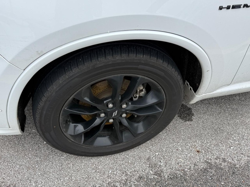 Dodge Durango Vehicle Full-screen Gallery Image 13