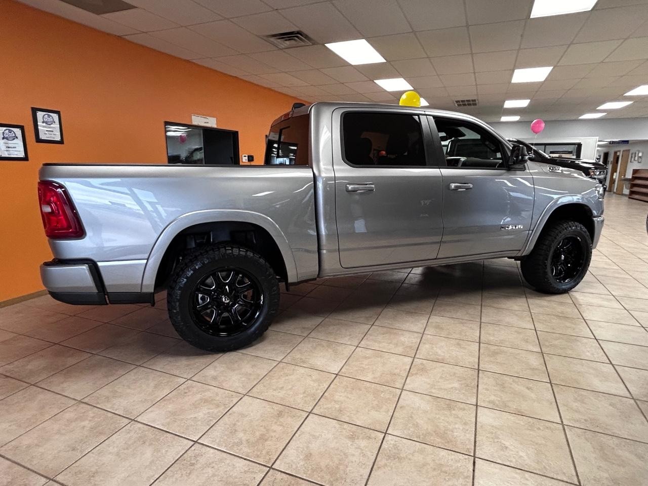 2025 Billet Silver Metallic Clearcoat Ram 1500 Big Horn/Lone Star 4X4 Truck