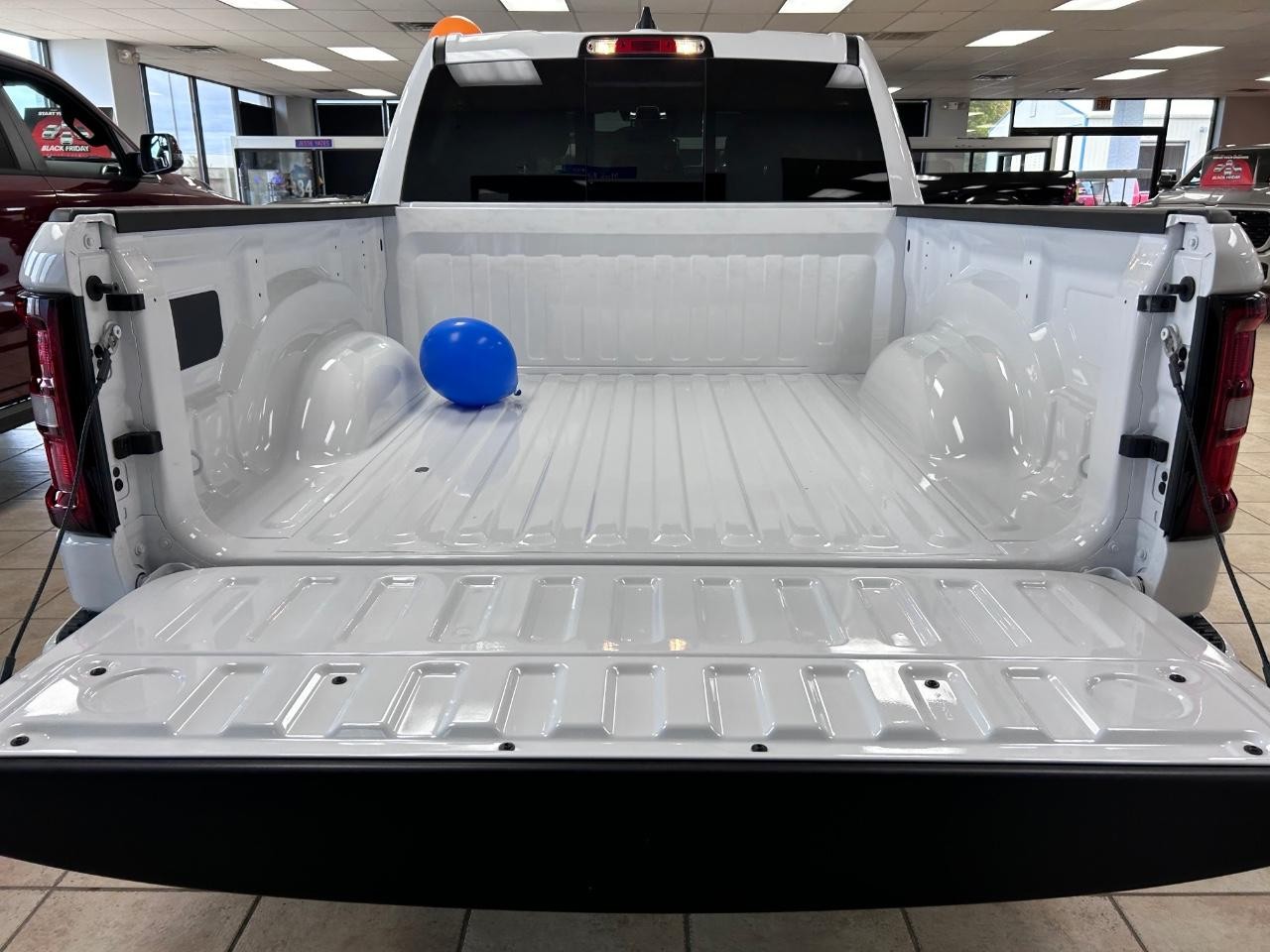 2025 Bright White Clearcoat Ram 1500 Big Horn/Lone Star 4X4 Truck